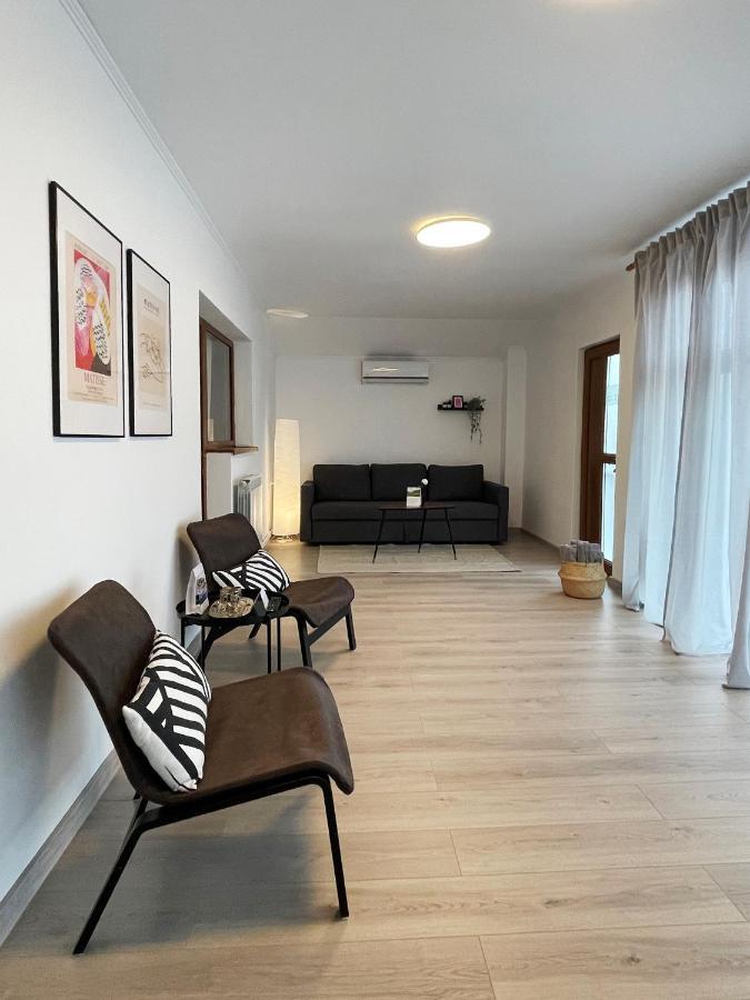 Apartament La Terrasse Sarichioi Eksteriør bilde